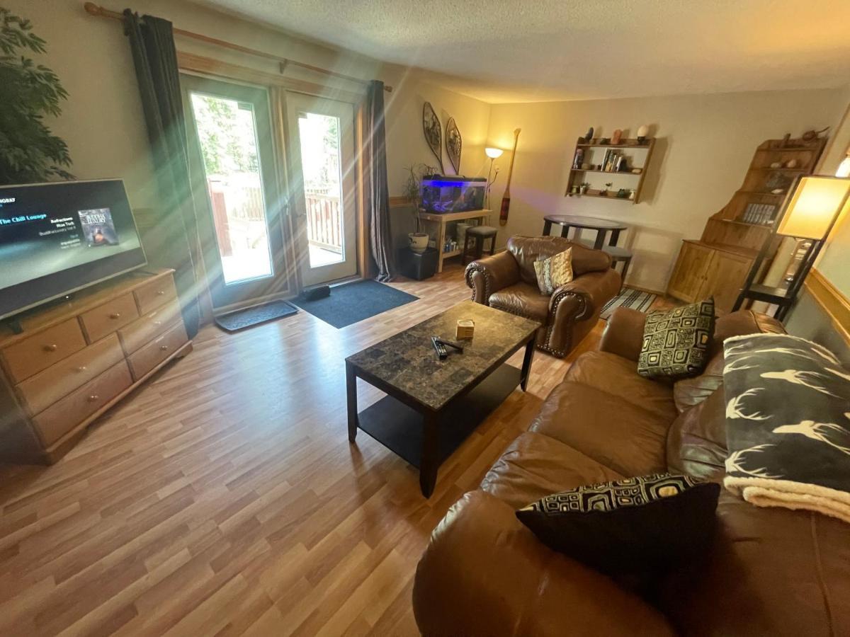 Blaeberry Valley Vacation Rentals Golden Luaran gambar