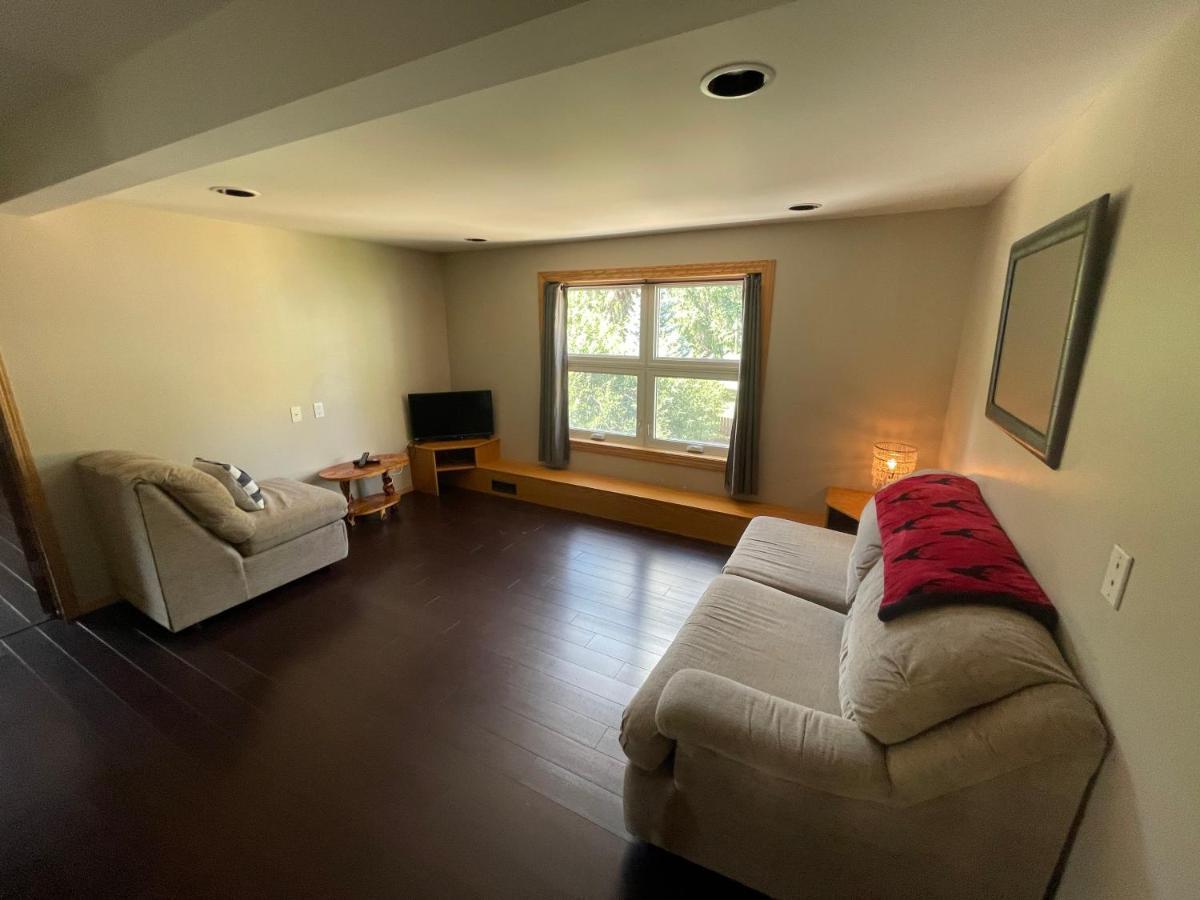Blaeberry Valley Vacation Rentals Golden Luaran gambar