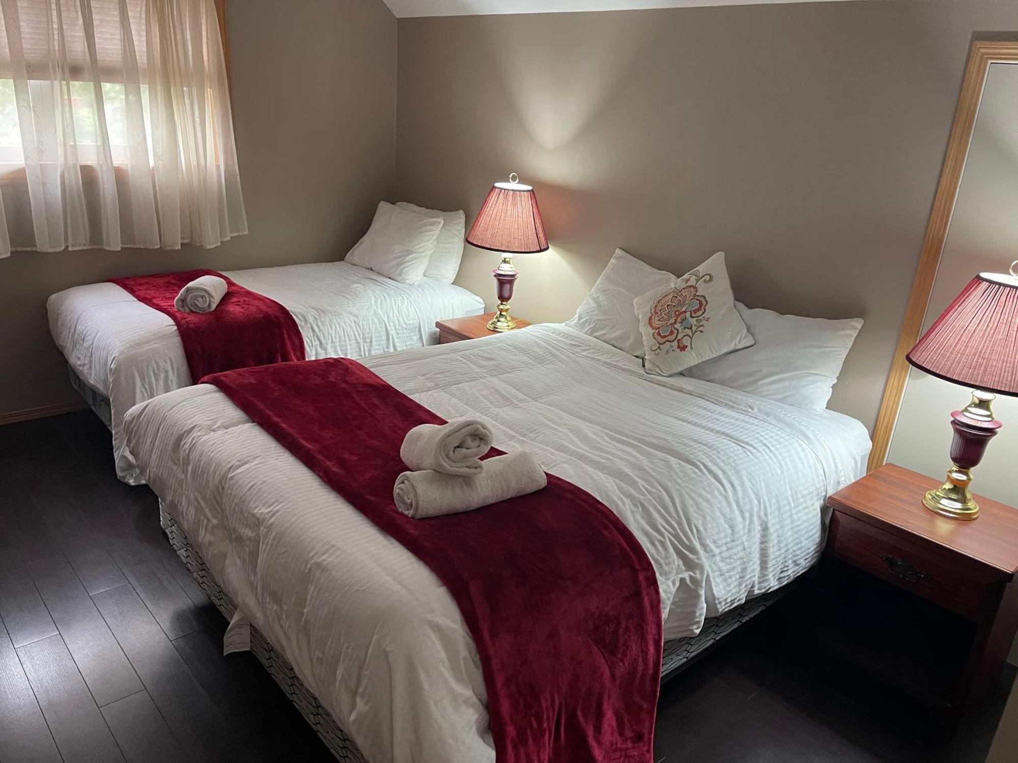 Blaeberry Valley Vacation Rentals Golden Luaran gambar