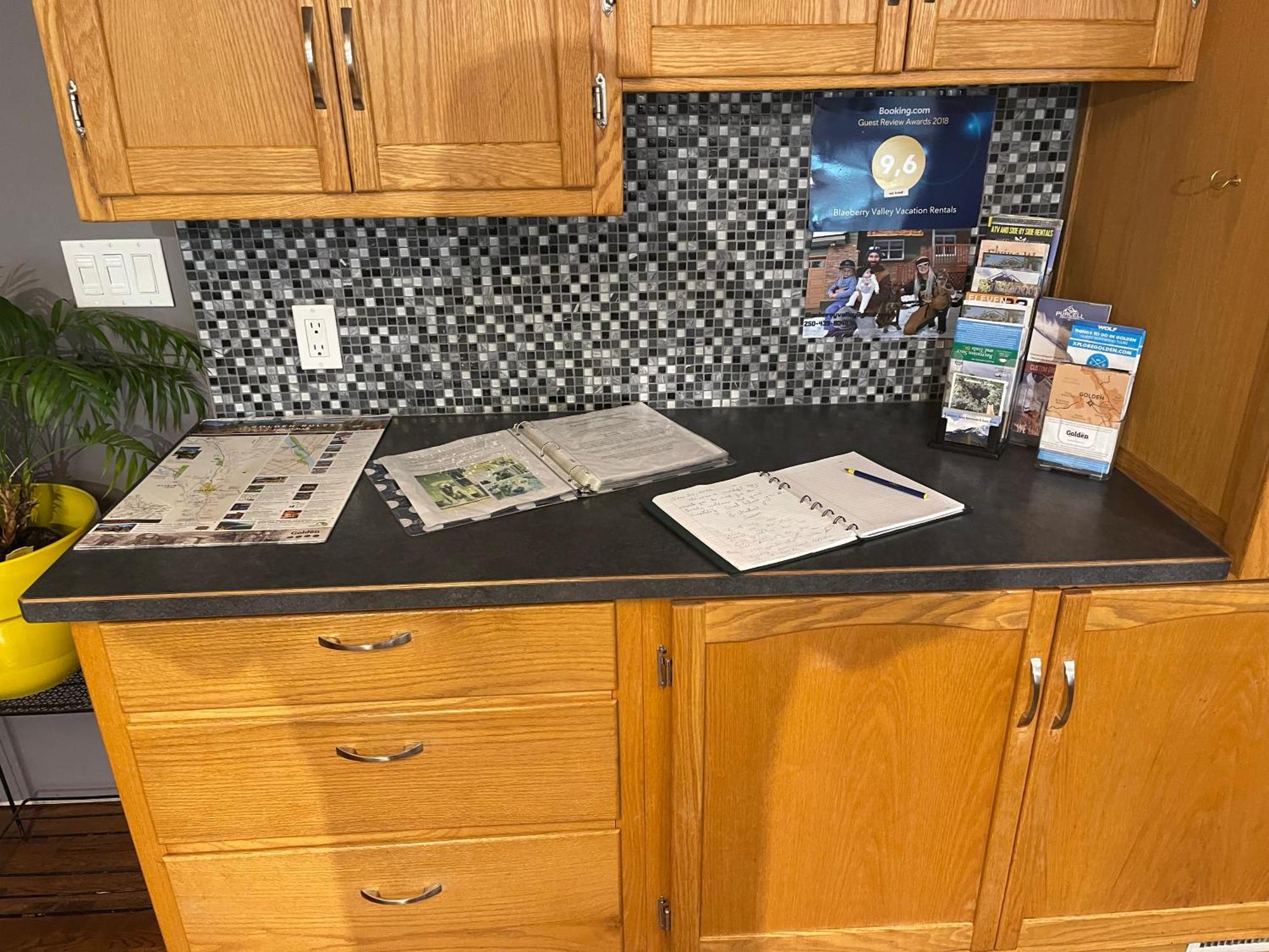 Blaeberry Valley Vacation Rentals Golden Luaran gambar