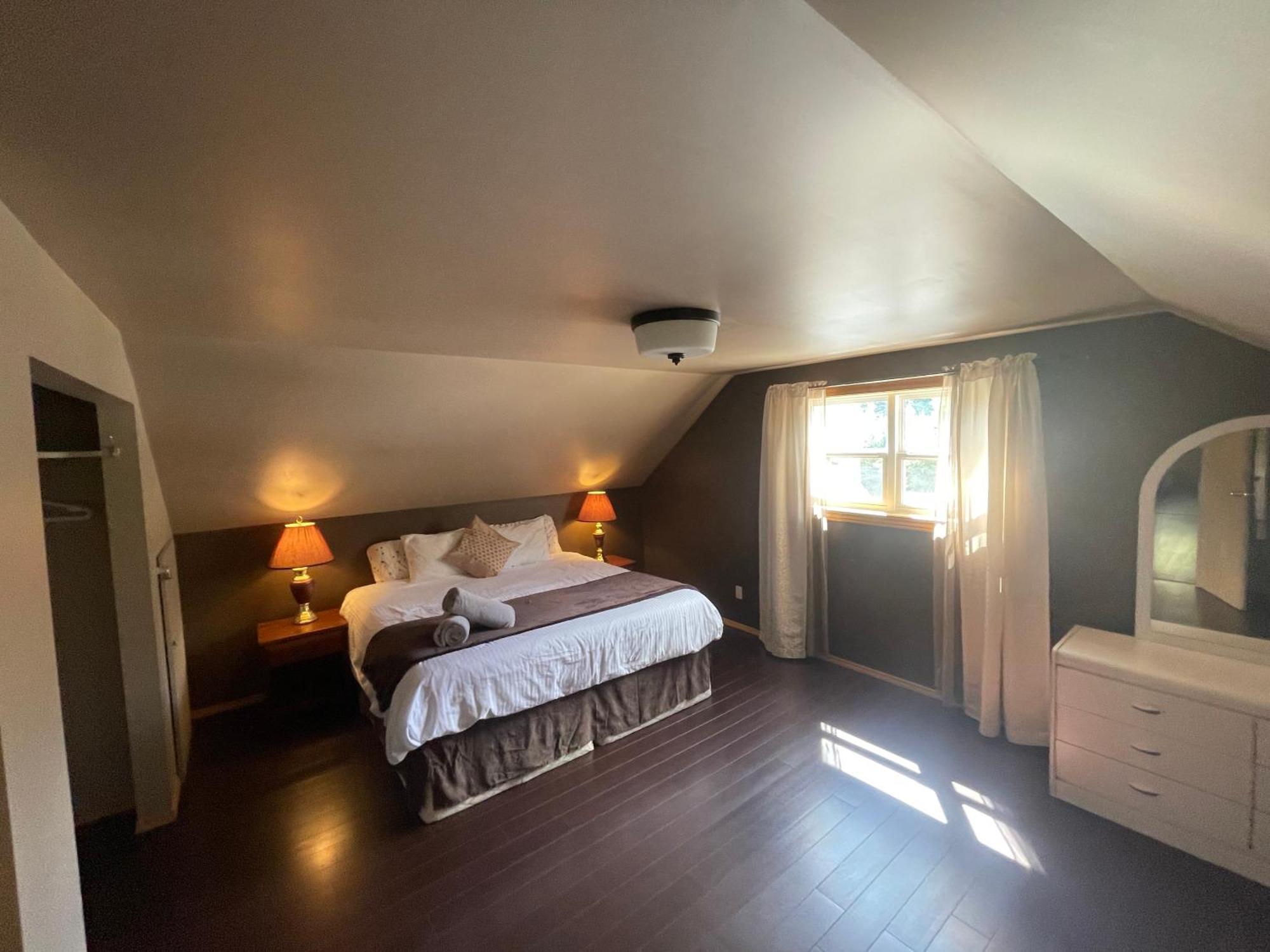 Blaeberry Valley Vacation Rentals Golden Luaran gambar