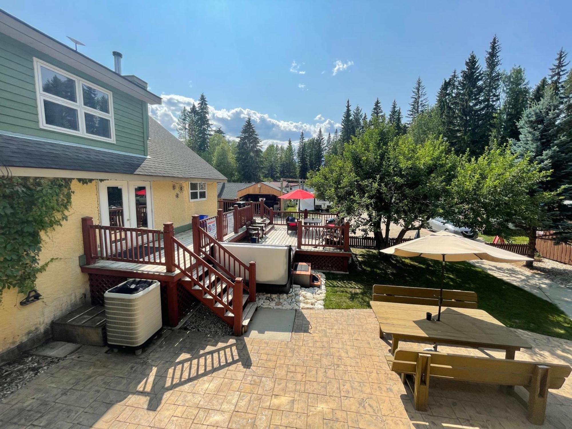 Blaeberry Valley Vacation Rentals Golden Luaran gambar